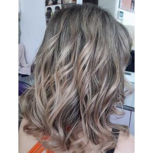آرایشگاه در اندیشه