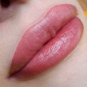 آرایشگاه زنانه نازی آباد