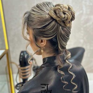سالن الی ناز زنجان