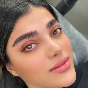 فیبروز ابرو در تهران