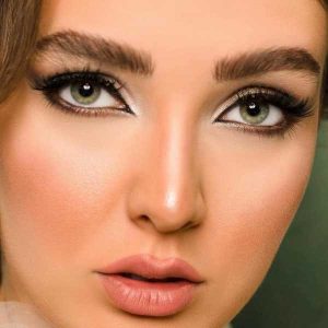مربی میکاپ در اصفهان